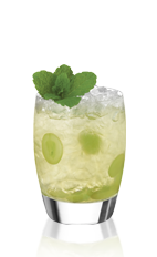 The Cap Noilly is an exciting drink inspired by the Brazilian caipirinha drink; made from Noilly Prat original, white grapes and sugar, and served over ice in a rocks glass.